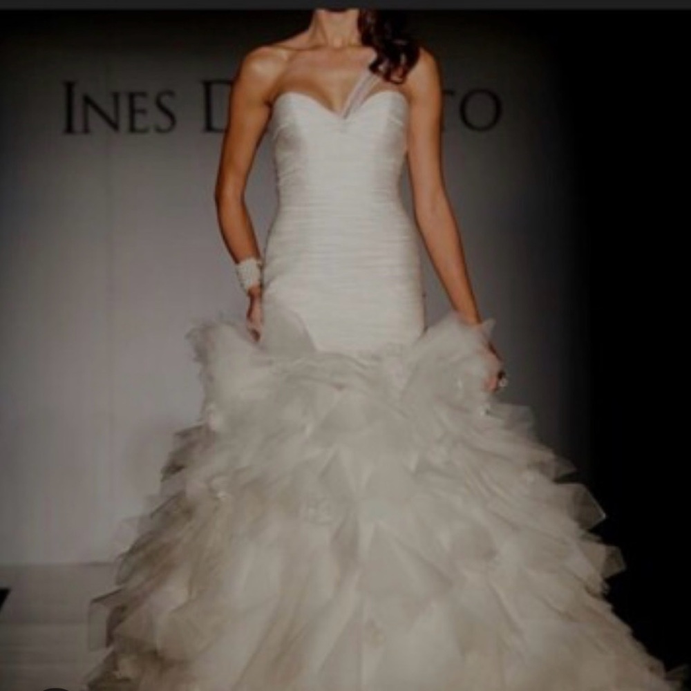 Elegant White Wedding Dress